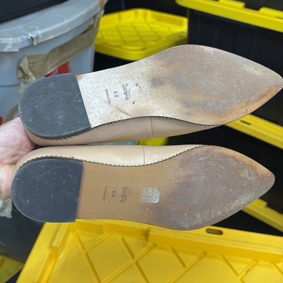 Coach beige flats size 9.5 - Picture 4 of 4